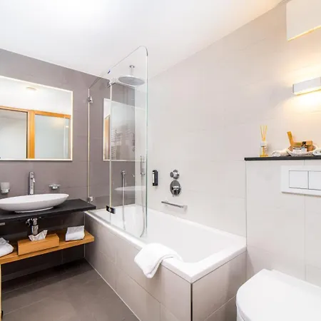 Allalin 4* Saas Fee